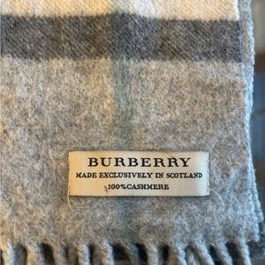 Burberry Gray and Cream Cashmere Scarf